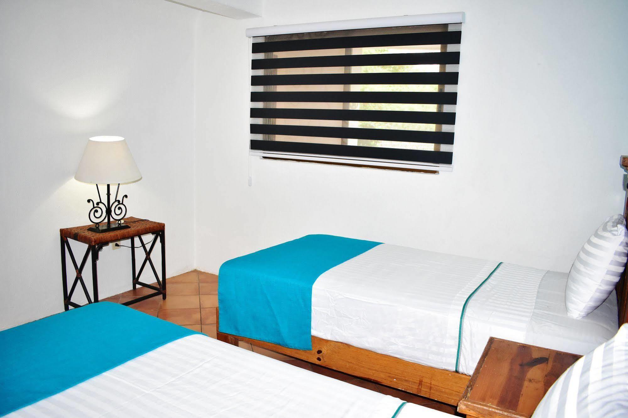 Casa Iguana Mismaloya 3*