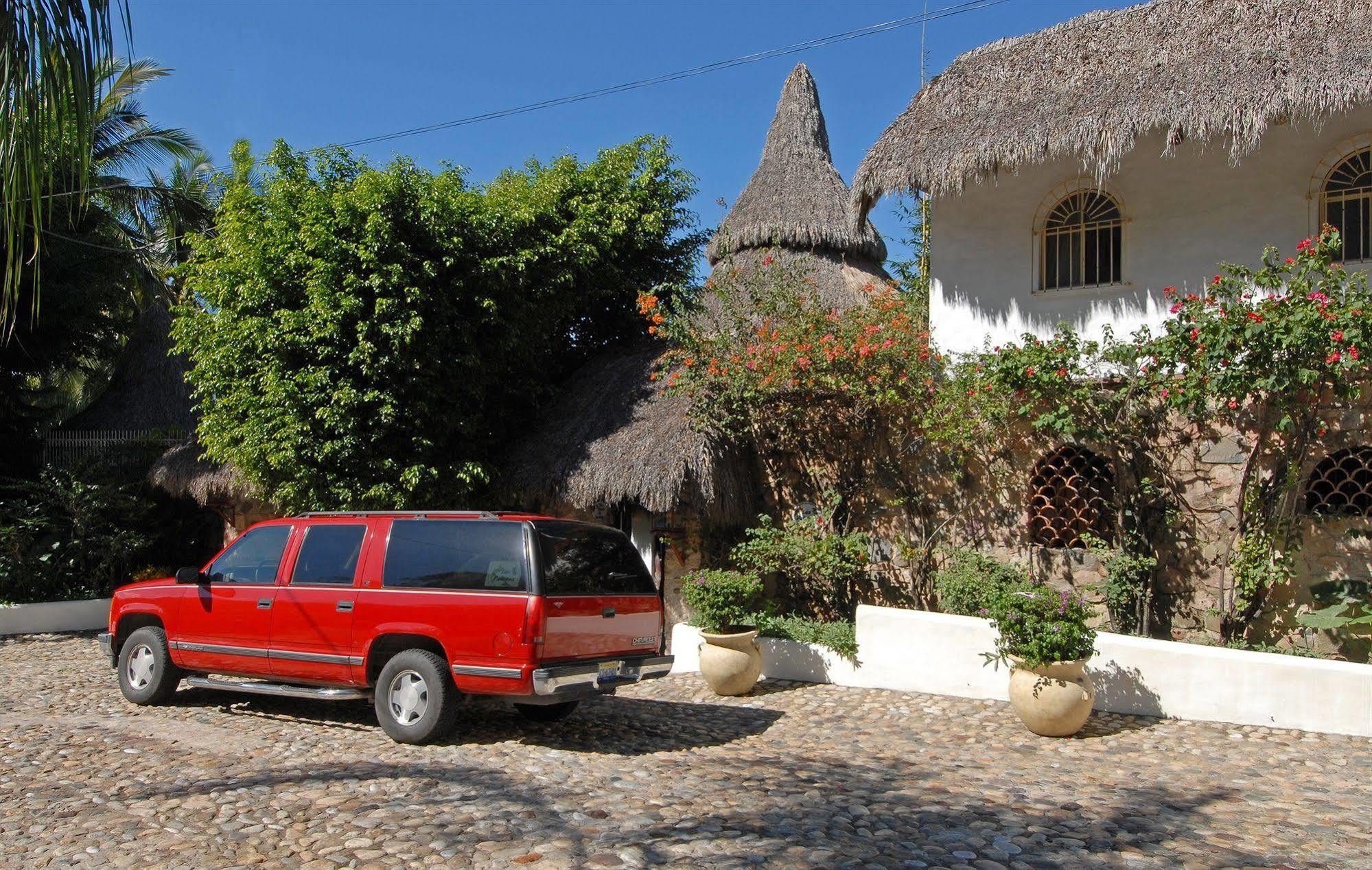 Hotel Casa De Las Palapas 4*
