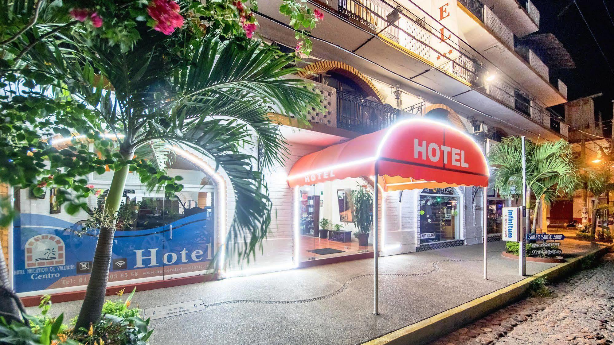 Hacienda De Vallarta Centro 3*