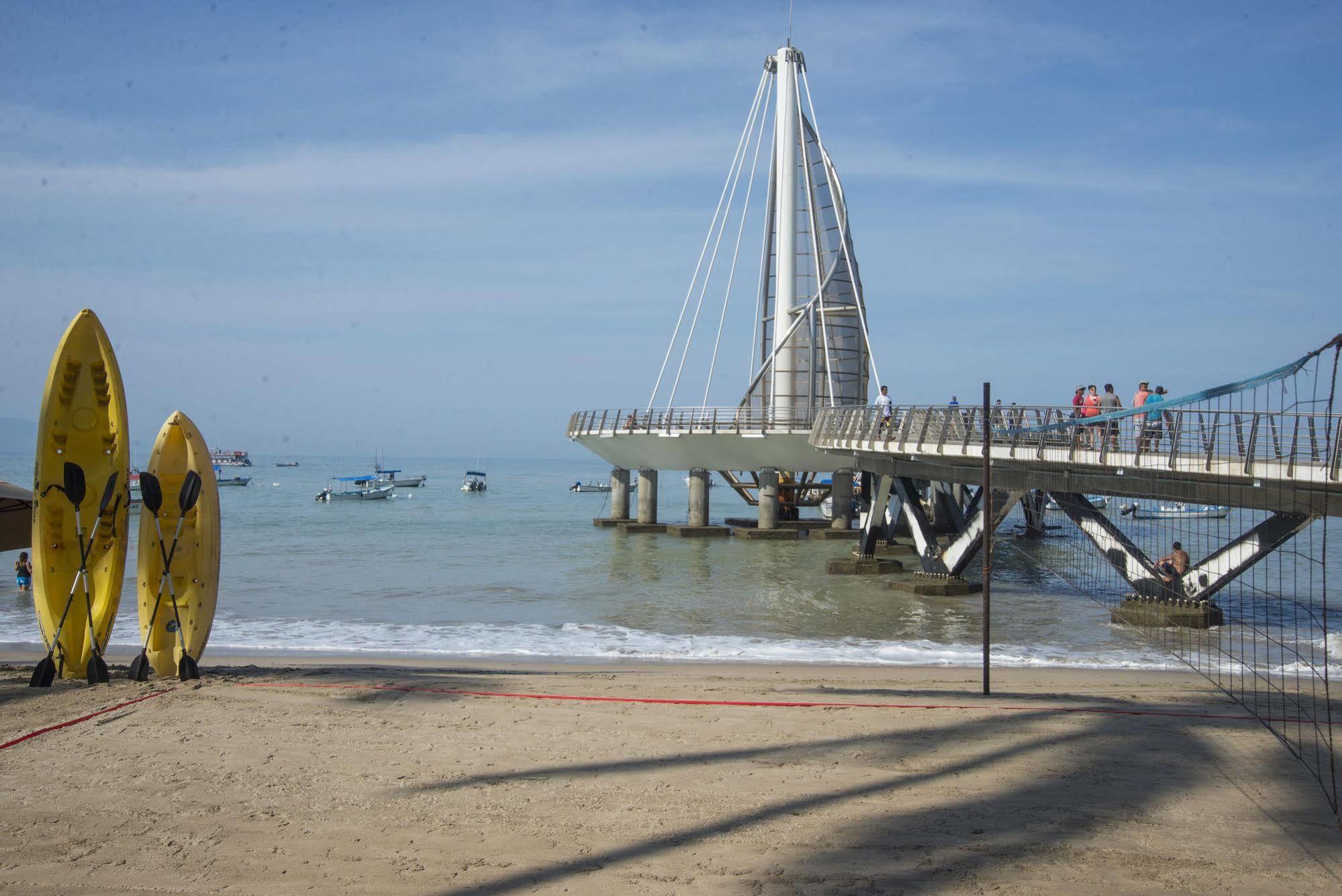 Delfin 3* Puerto Vallarta