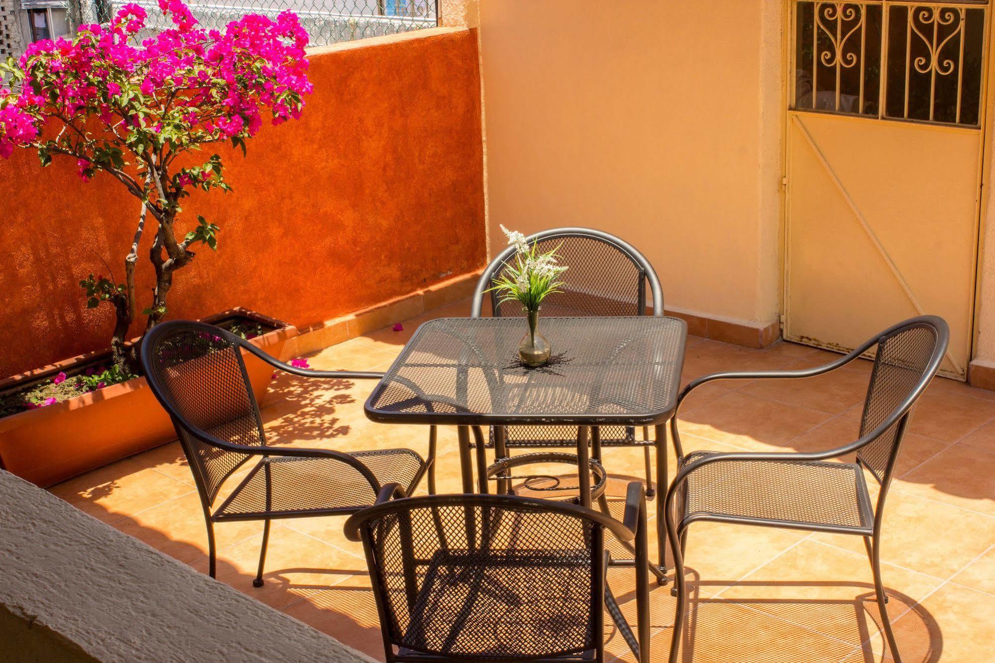 Hotel Mocali 2*
