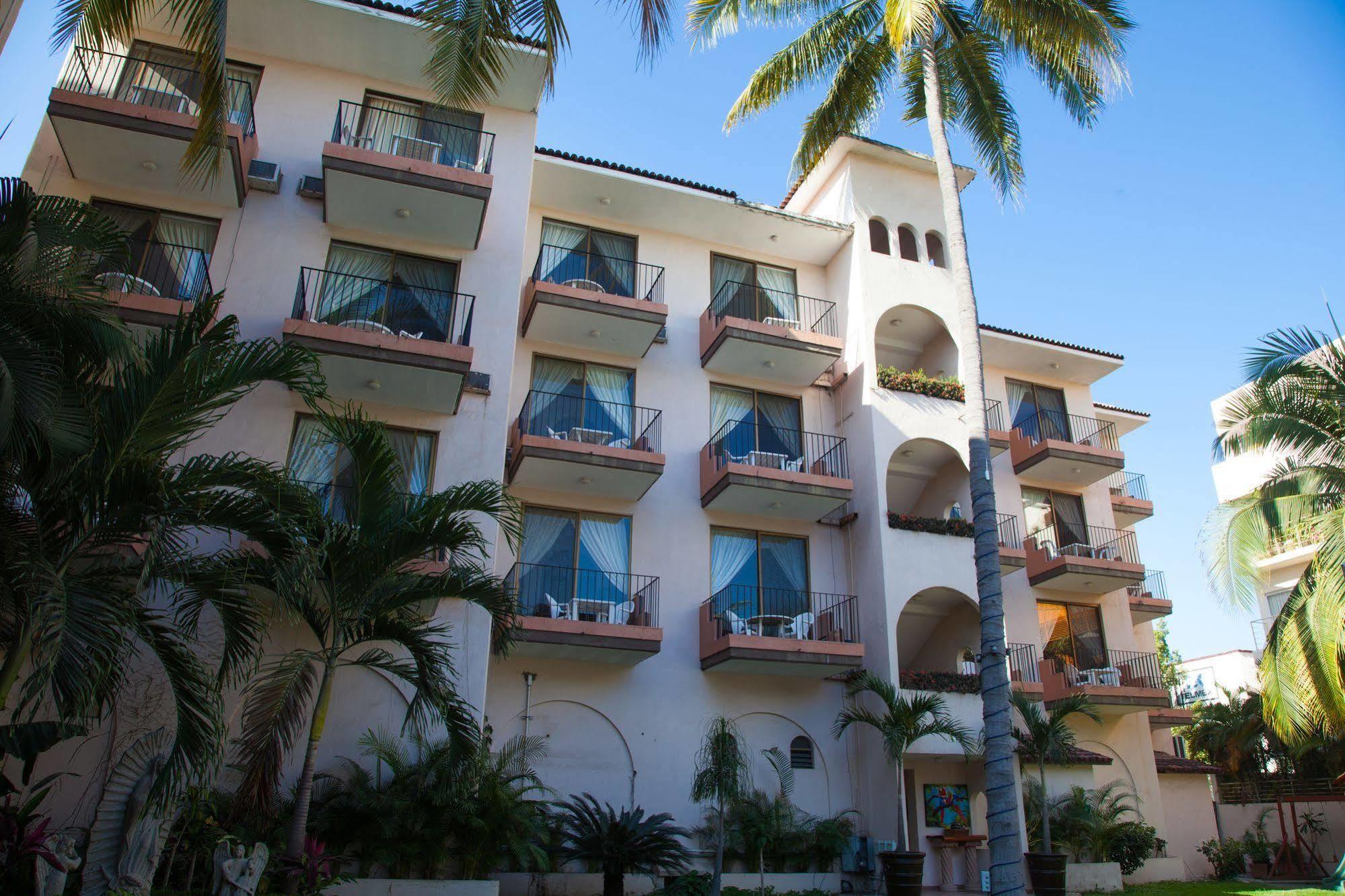 Plaza Santa Maria 3*