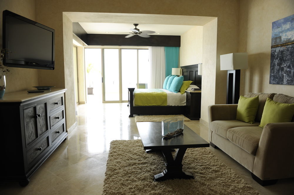 Garza Blanca 3 Bedroom Aparthotel