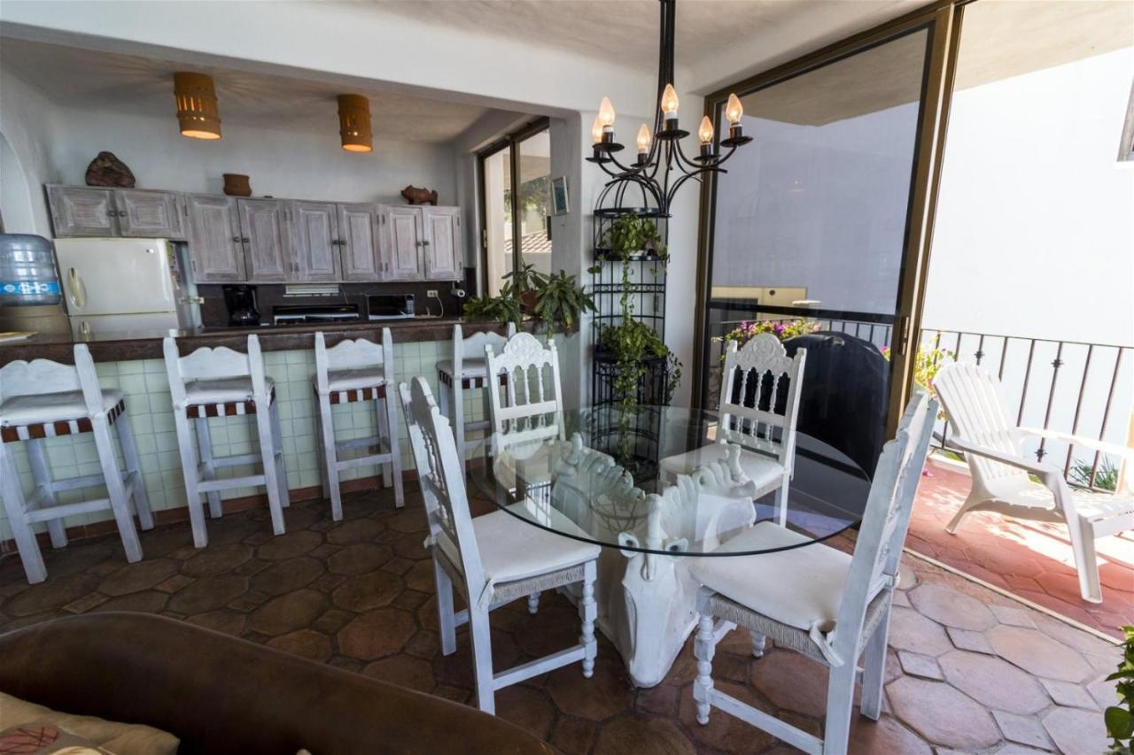 Condo-villa-las-brisas-6