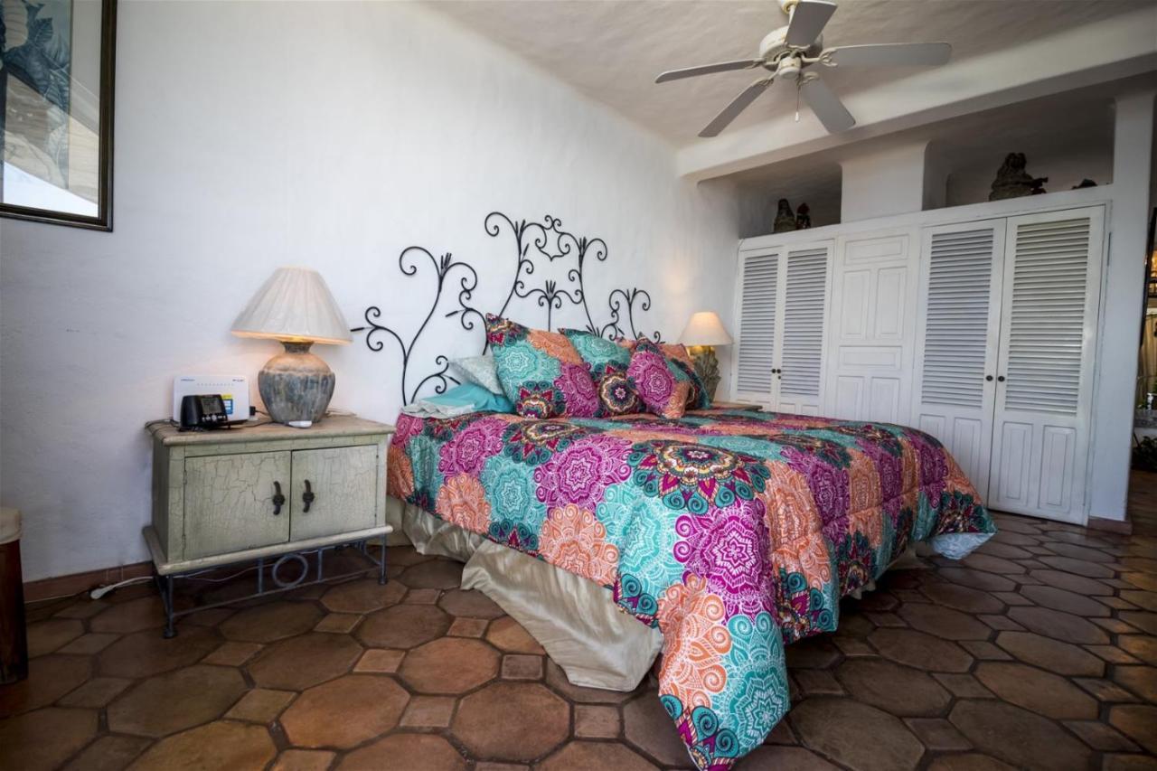 Condo-villa-las-brisas-6