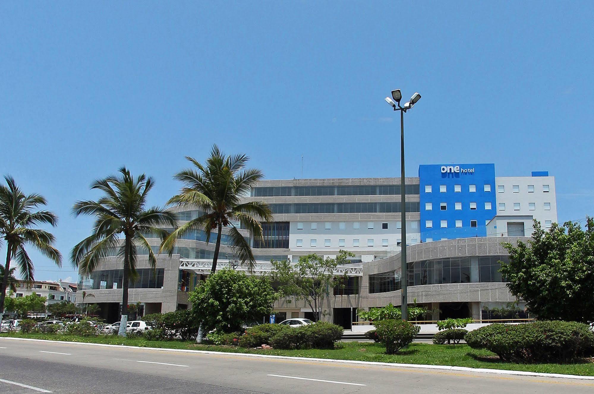 Hotel One Aeropuerto Puerto Vallarta