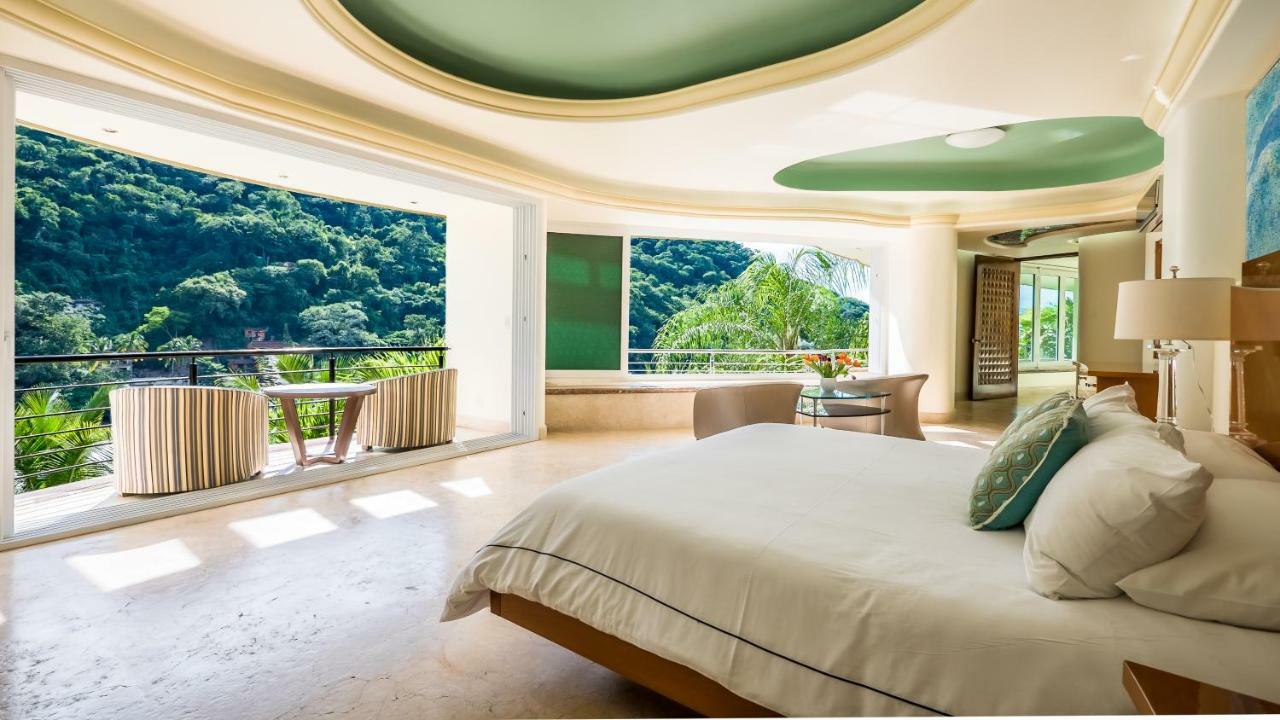 Luxury Frontage With Amazing Views For Rent
