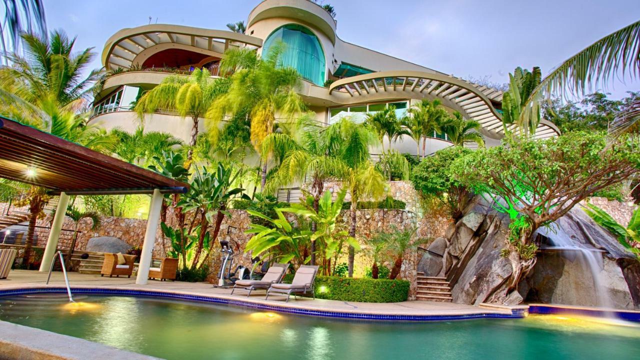 Luxury Frontage With Amazing Views For Rent Villa Puerto Vallarta