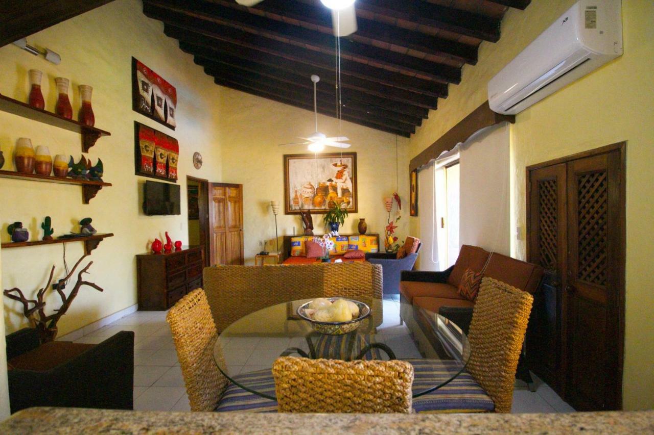 Del Sol En Tules Hotel