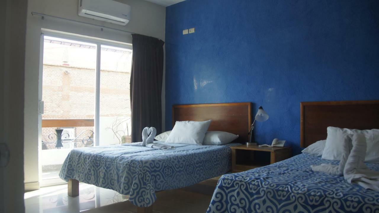 Hotel Casa Del Parque Vallarta