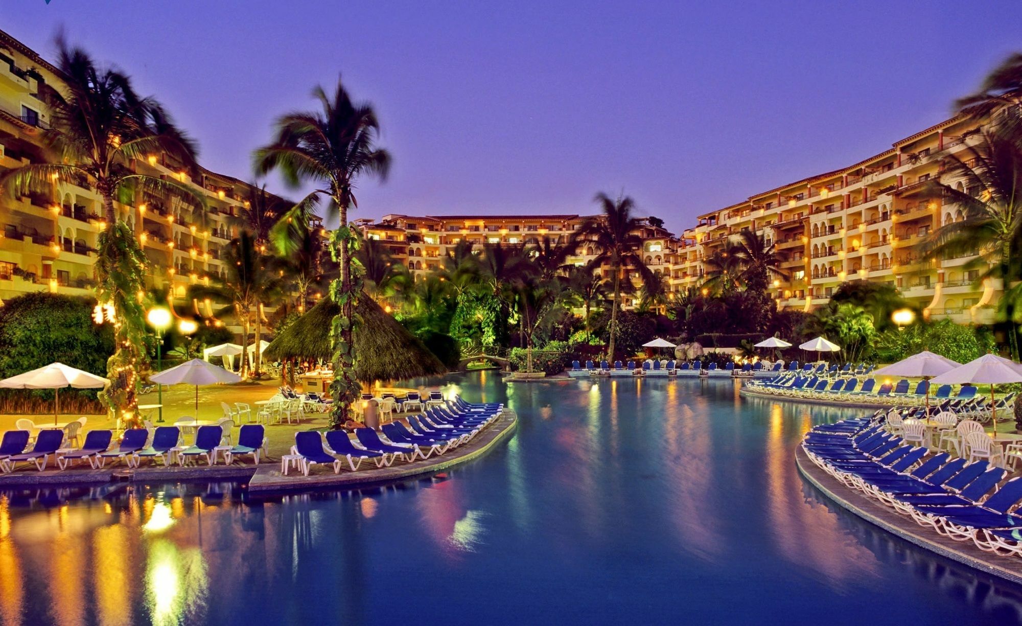 Luxury Vallarta * Puerto Vallarta