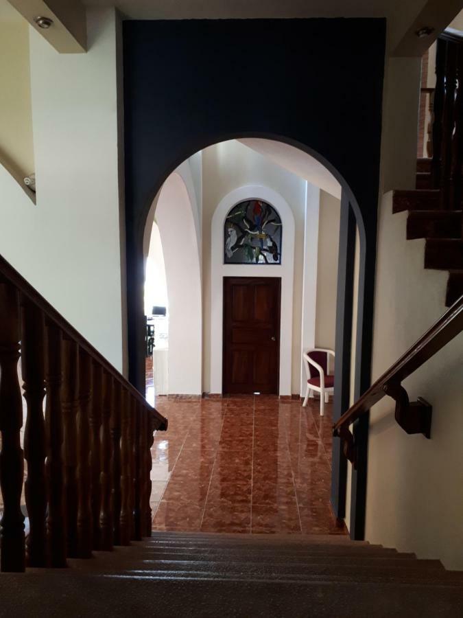Bed & Breakfast Casa De Ambrose *