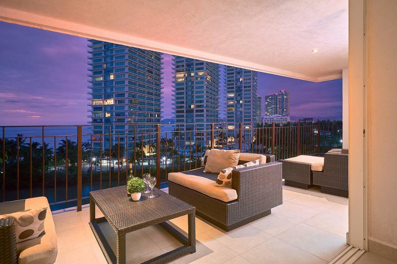 Apartment Luxury Ocean View One Bedroom Two Bathrooms