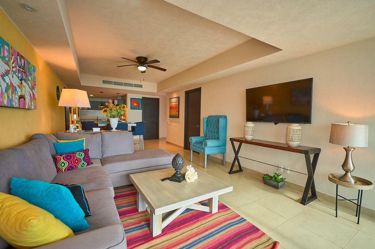 Luxury Ocean View One Bedroom Two Bathrooms Apartment Puerto Vallarta