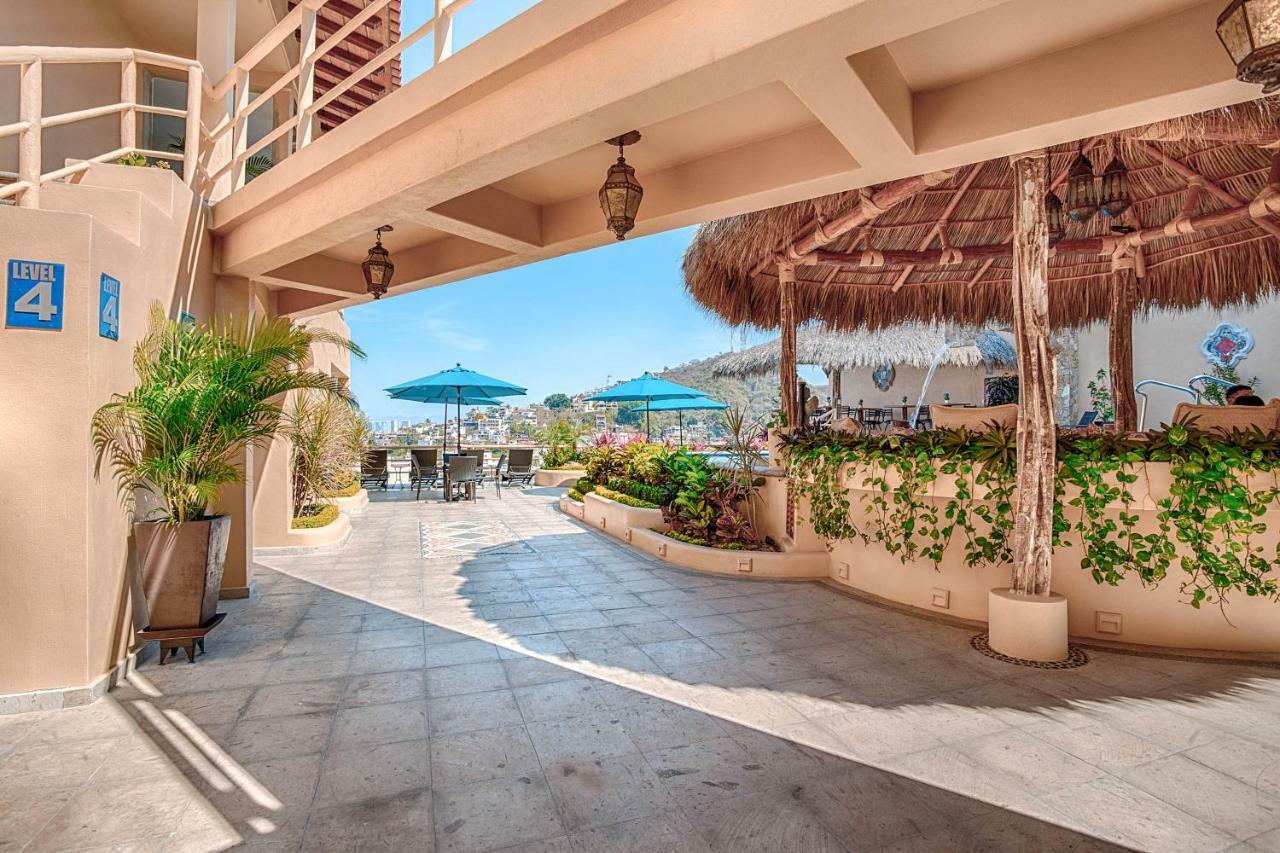 Vista Corona Luxury Puerto Vallarta