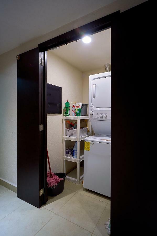 Apartment Luxury Ocean View One Bedroom Two Bathrooms