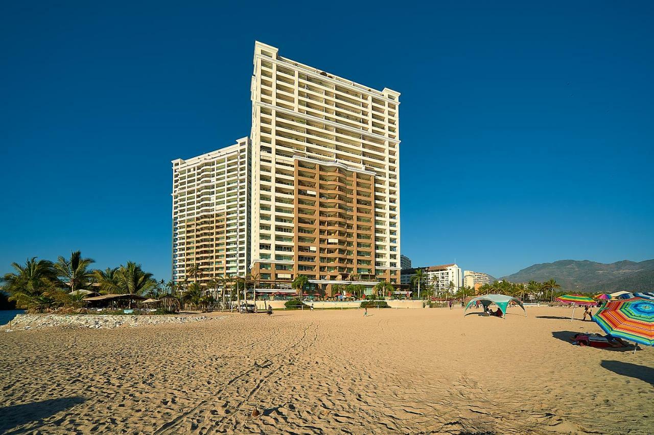 Luxury Ocean View One Bedroom Two Bathrooms Puerto Vallarta