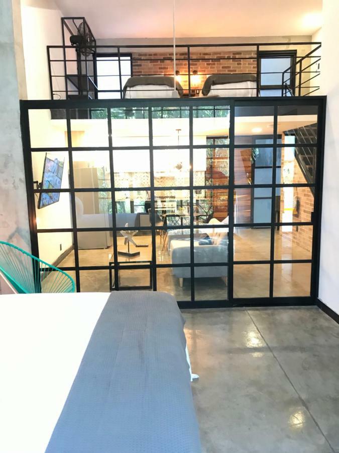 Apartment Lofts On Basilio *