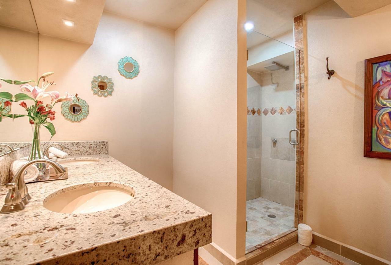 Vista Corona Luxury Apartment