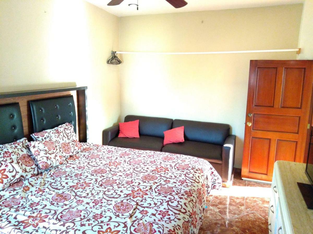 Casa De Ambrose Bed & Breakfast *