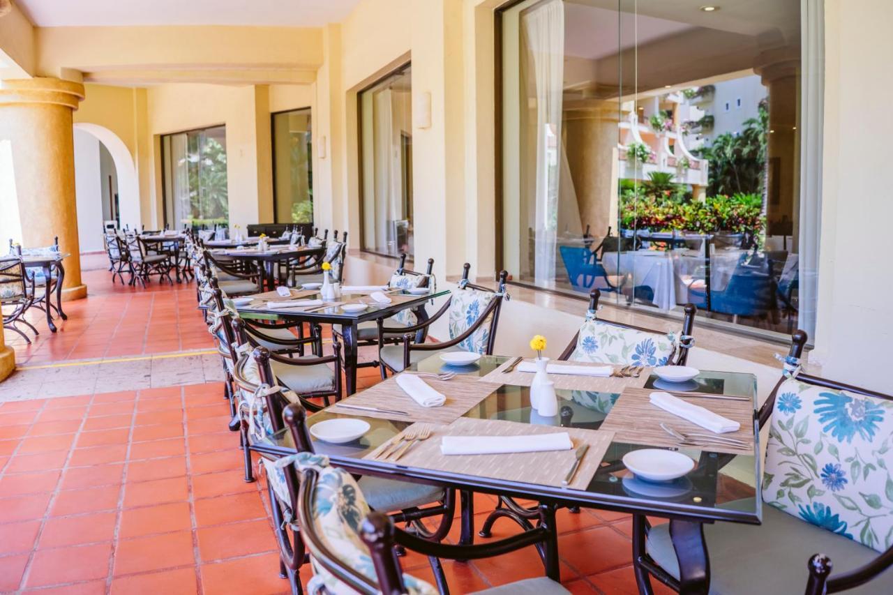 Velas Vallarta 4*