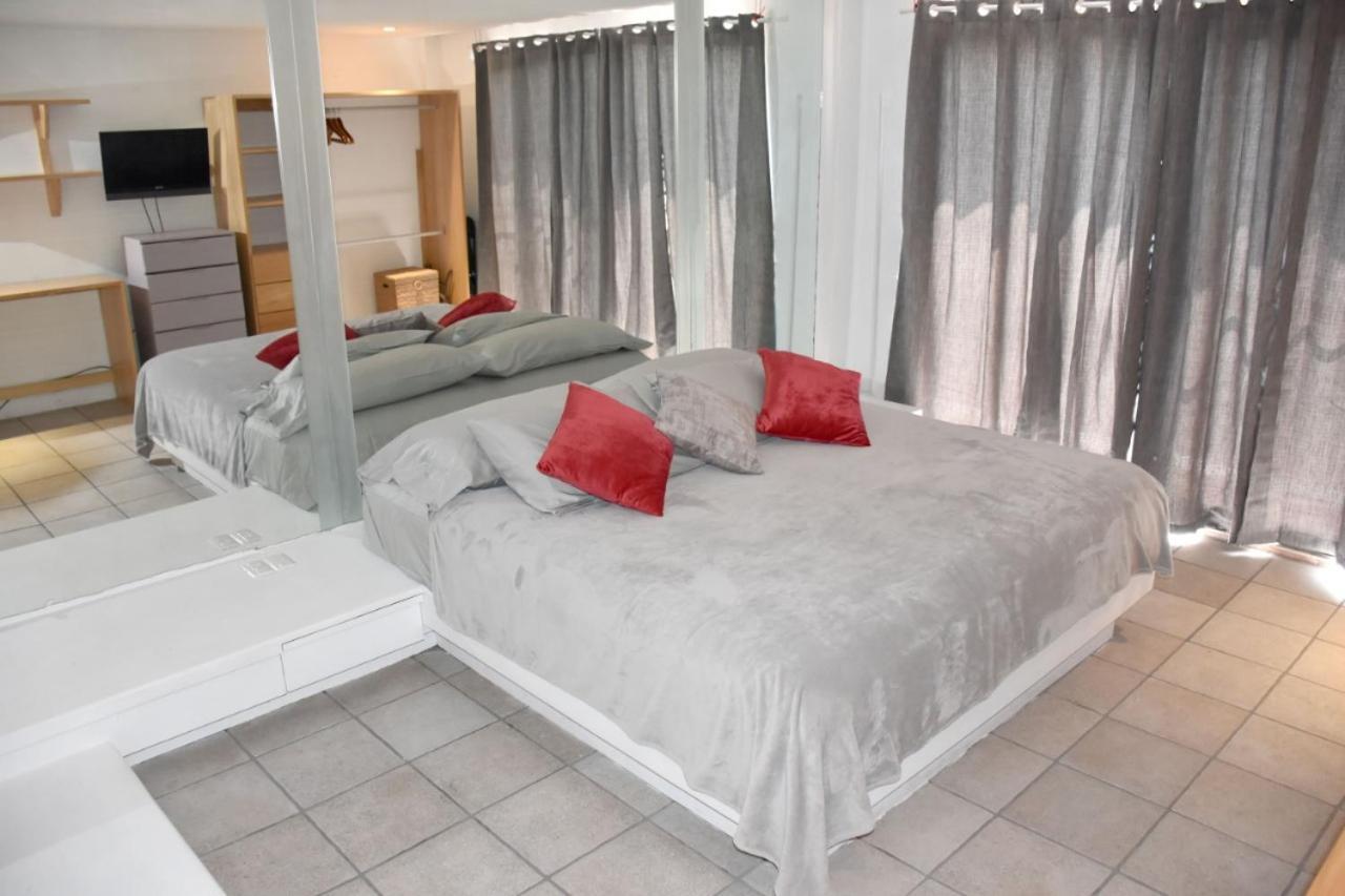 Apartment Studio Plaza Marina *