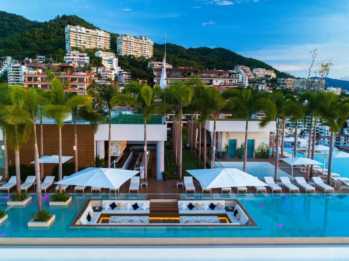 Pier 57 Modern Luxury Pv's Rooftop! Apartment