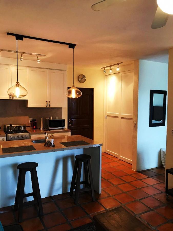 Brisas Del Mar Studio Steps Away From Muertos Beach Apartamento *