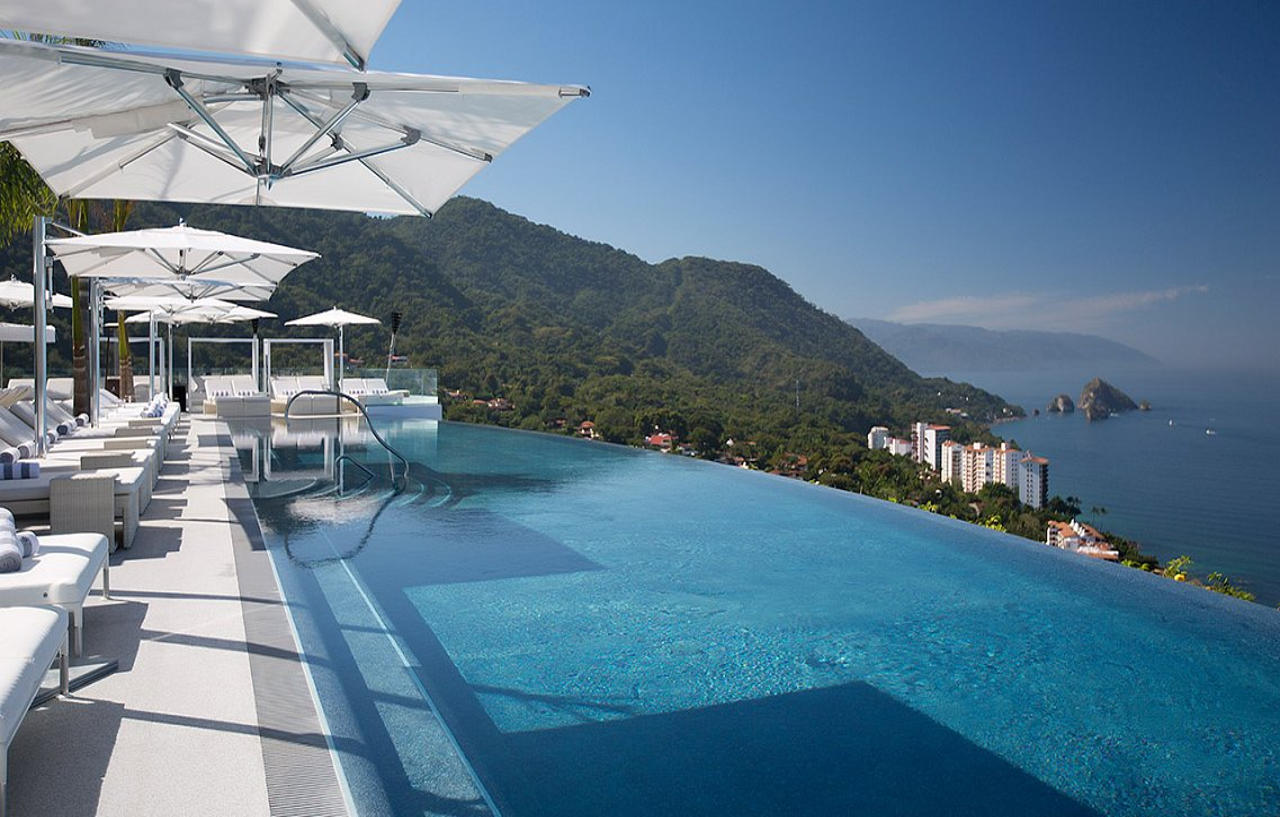 Mousai A Tafer (adults Only) 5*