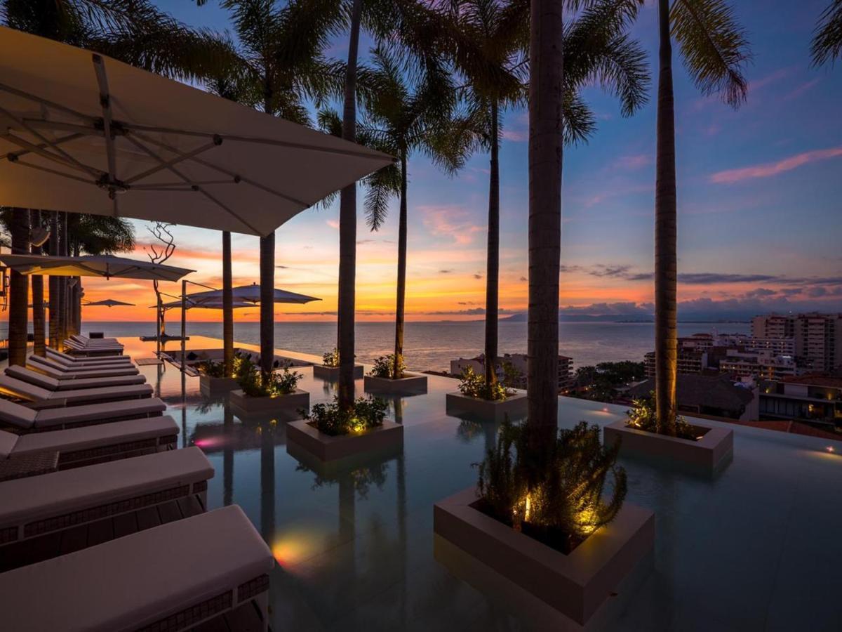 Pier 57 Modern Luxury Pv's Rooftop! Apartment