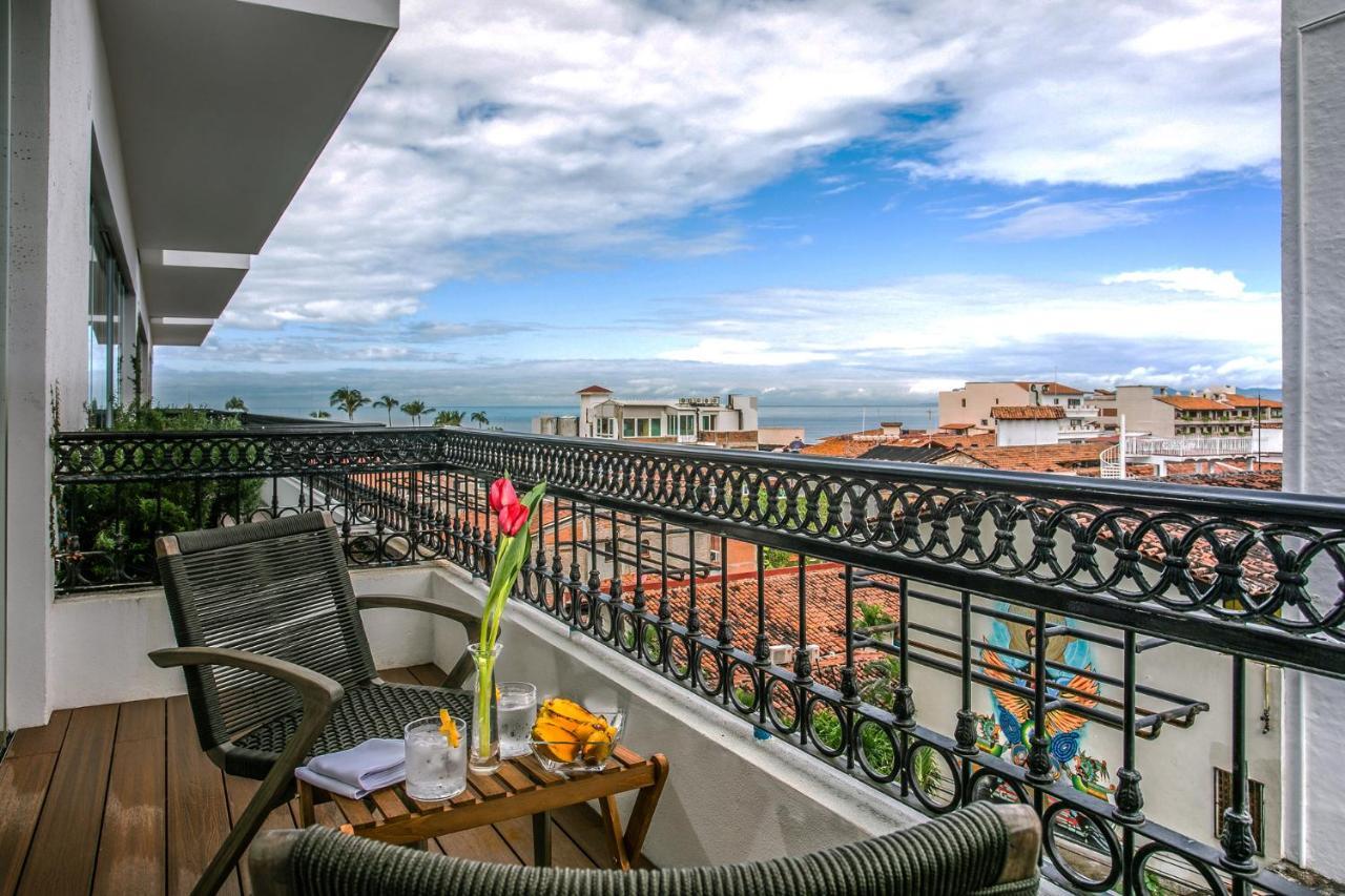 Pier 57 Modern Luxury Pv's Rooftop! Apartment