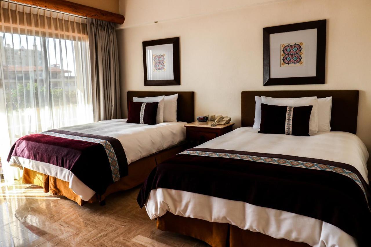 Velas Vallarta 4*