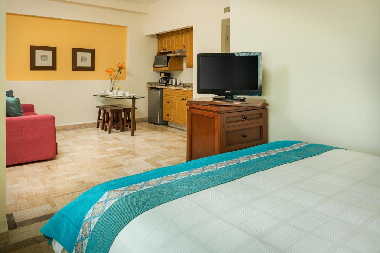 Velas Vallarta 4*