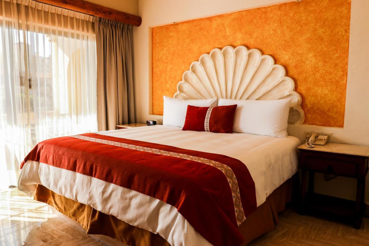 Velas Vallarta Resort 4*