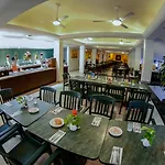 Plaza Pelicanos Club Beach Resort All Inclusive