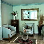 Luxury Beach Frontage Villa For Rent