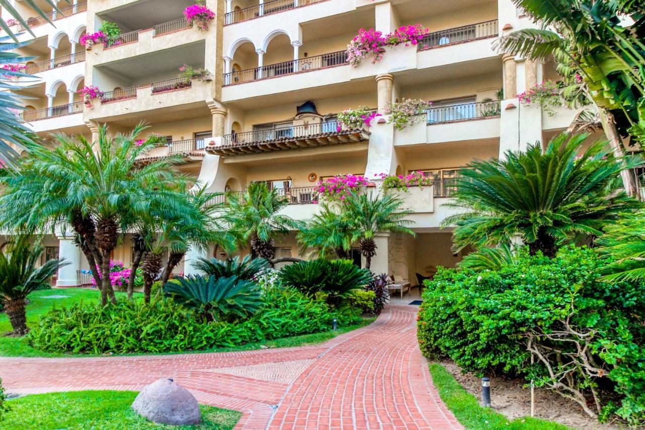 Velas Vallarta * Puerto Vallarta