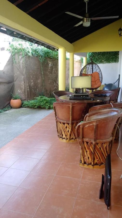 Homestay Hacienda Corona *