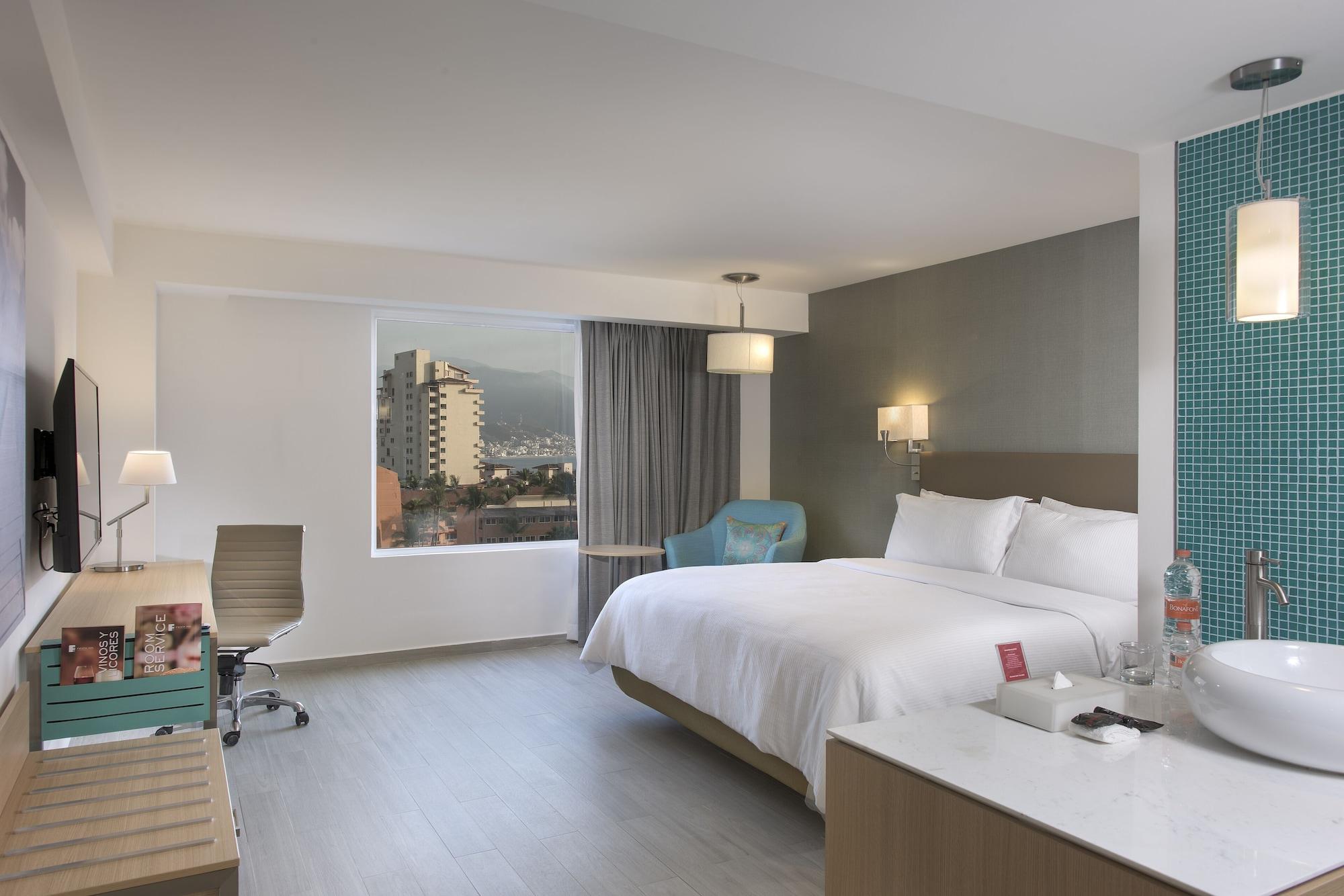 Fiesta Isla Hotel 4*