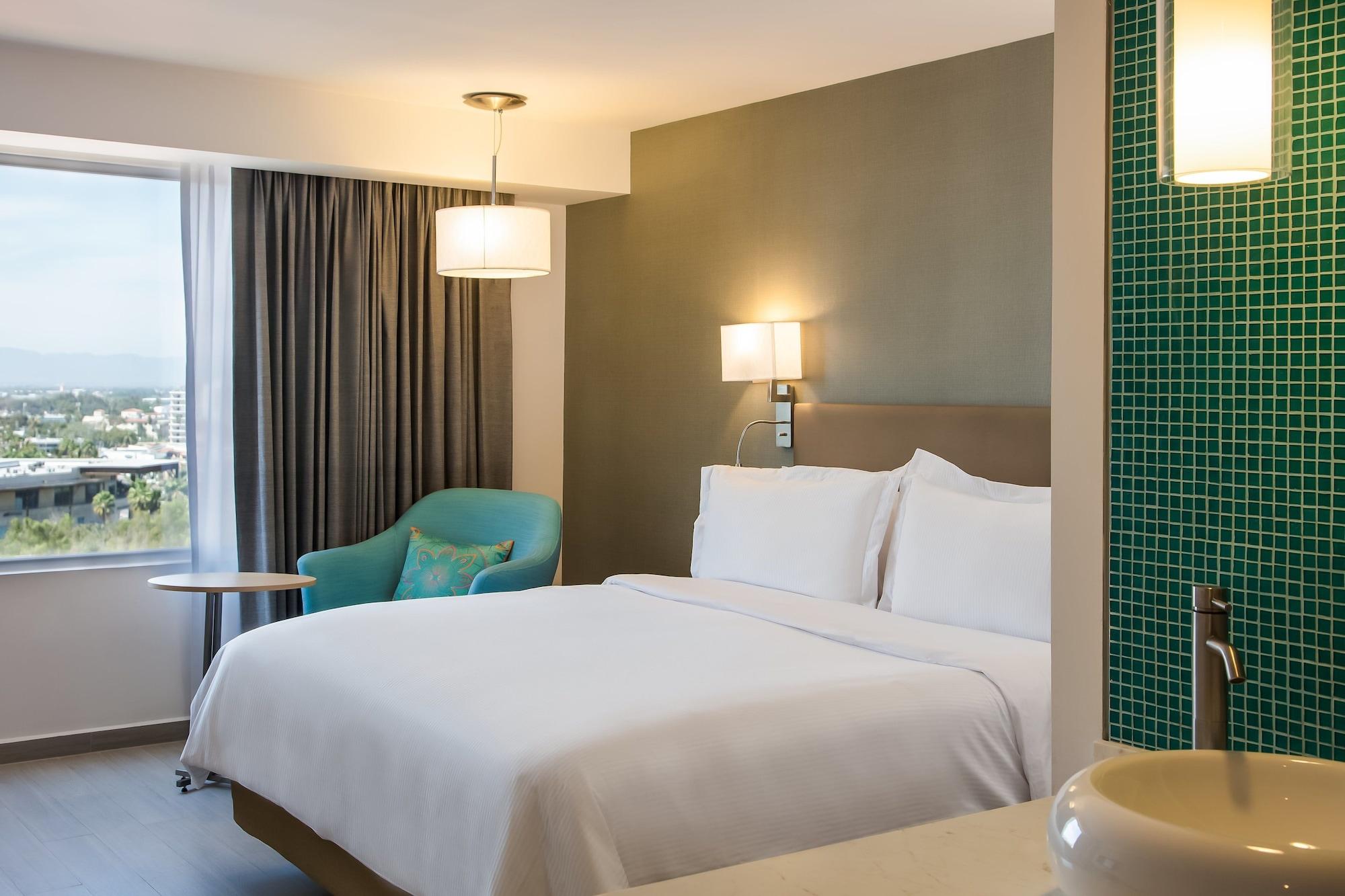 Hotel Fiesta Isla 4*