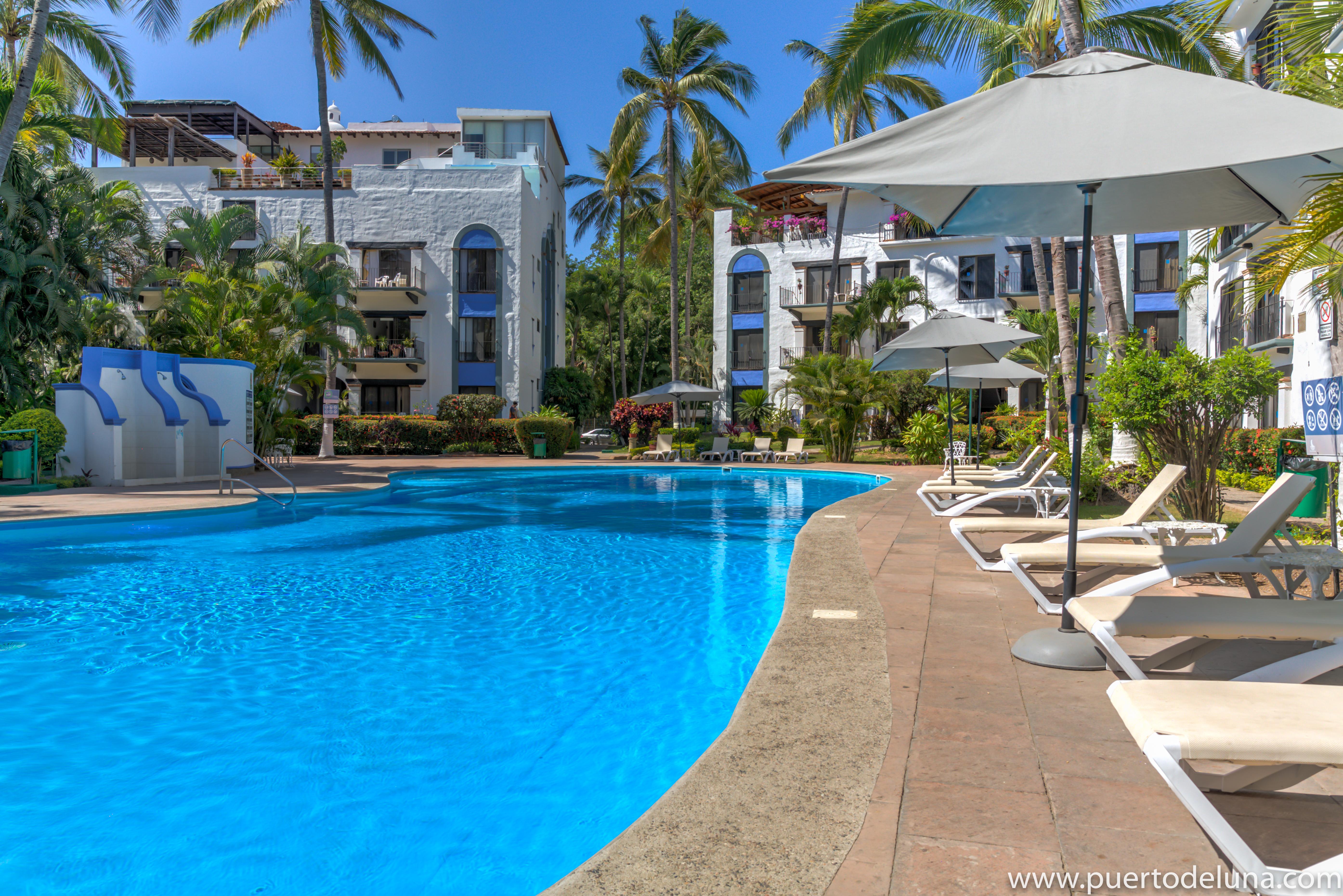 Hotel Puerto De Luna Pet Friendly And Family Puerto Vallarta