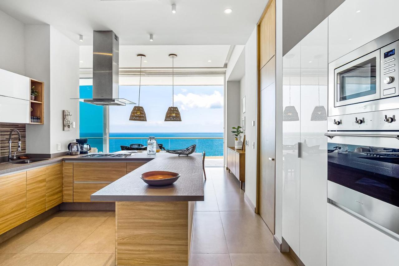 Harbor 171 Oceanfront Residences #14001 Ph * Puerto Vallarta