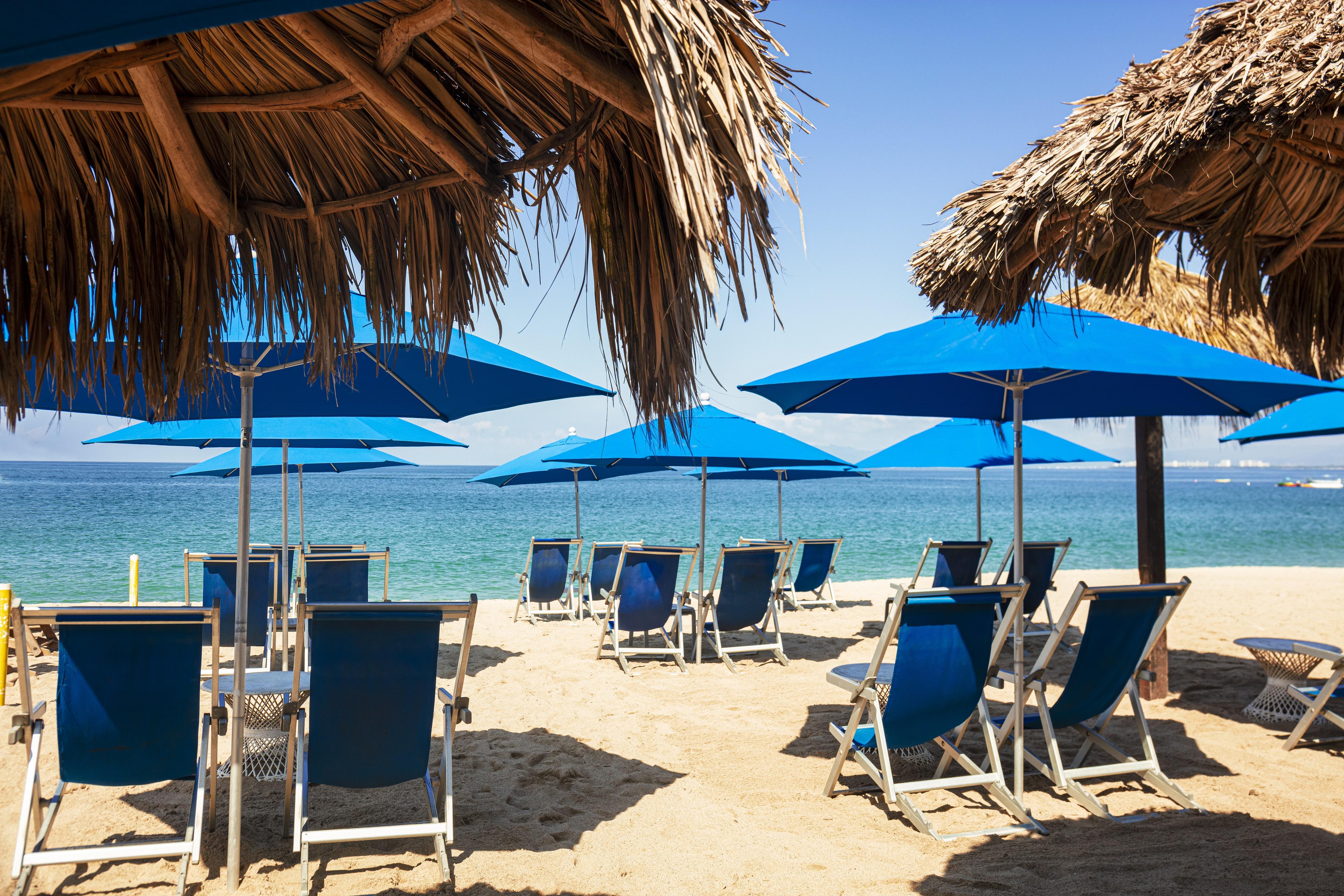 Hotel Blue Chairs Beachfront - Adults Only 3*