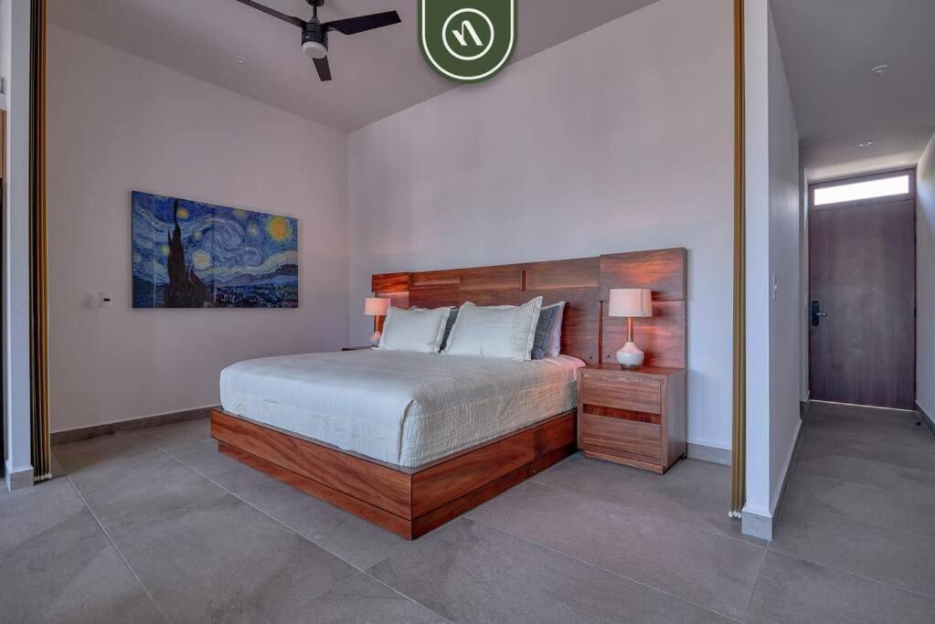 Apartment Great With Rooftop Pool - Private Balcony *