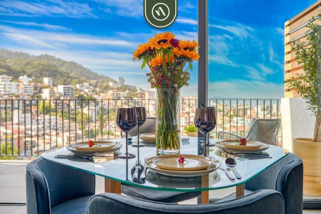 Apartment Great With Rooftop Pool - Private Balcony *