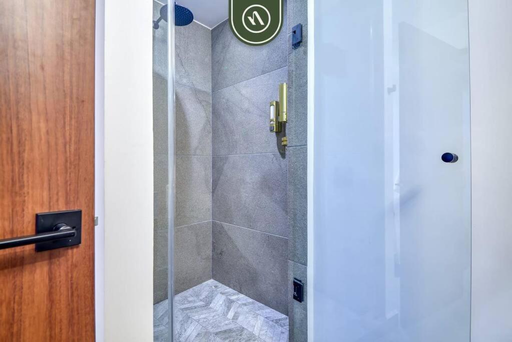Great With Rooftop Pool - Private Balcony * Puerto Vallarta