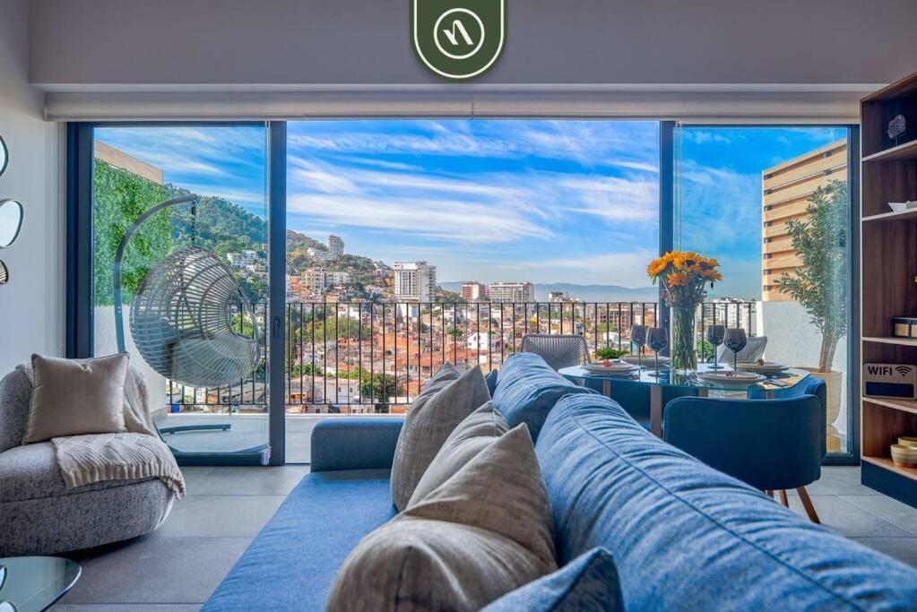 Great With Rooftop Pool - Private Balcony Apartment Puerto Vallarta