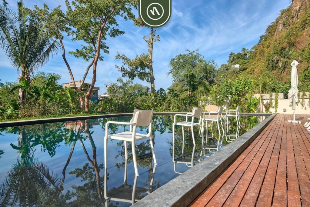 Great With Rooftop Pool - Private Balcony Apartment Puerto Vallarta