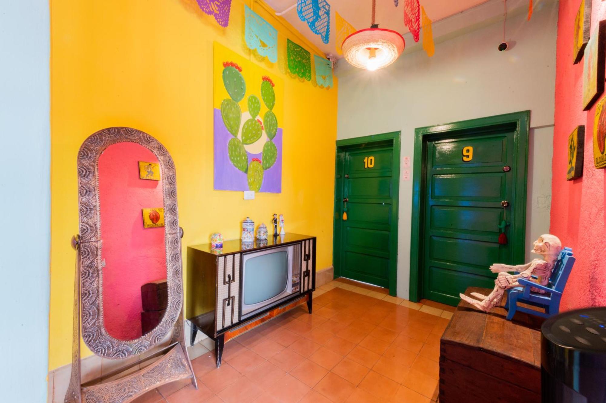 Casa Colibri Malecon Homestay Puerto Vallarta