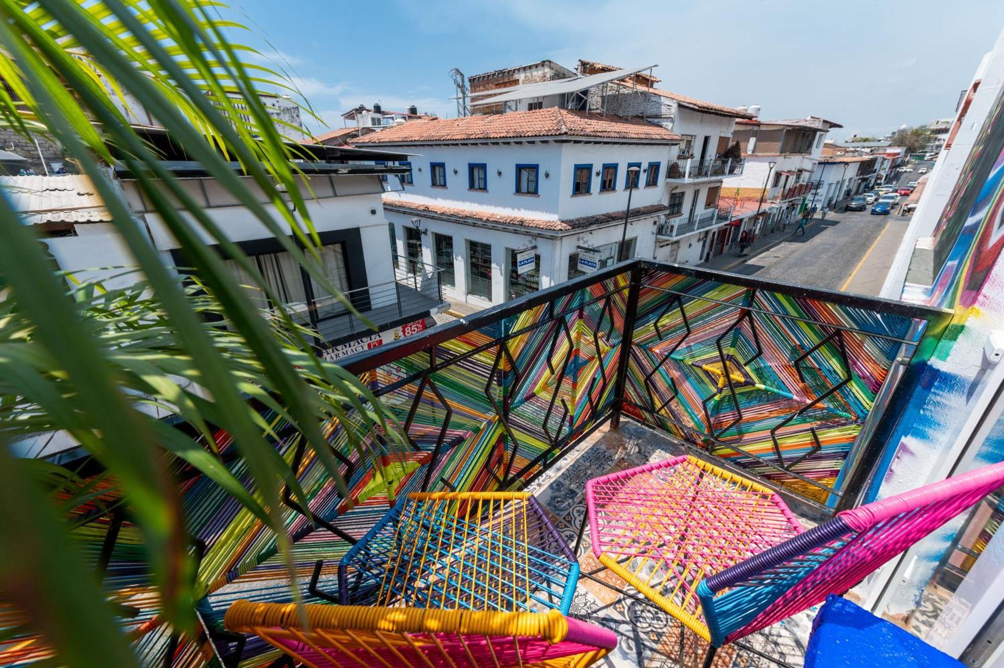Casa Colibri Malecon Homestay *